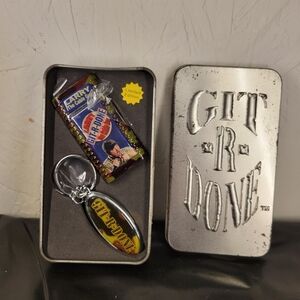 Limited edition Larry the Cable Guy GIT-R-DONE collectible set